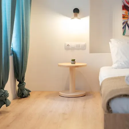 Sea & Salt Boutique 1 Finikúnda