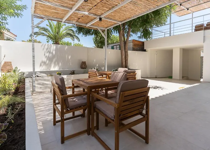 Sea & Salt Boutique 1 * Finikounta